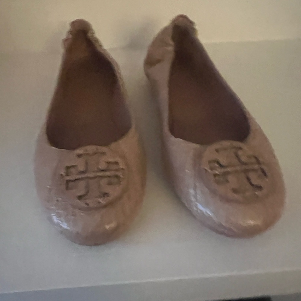 Tory Burch Women's Beige Loafers